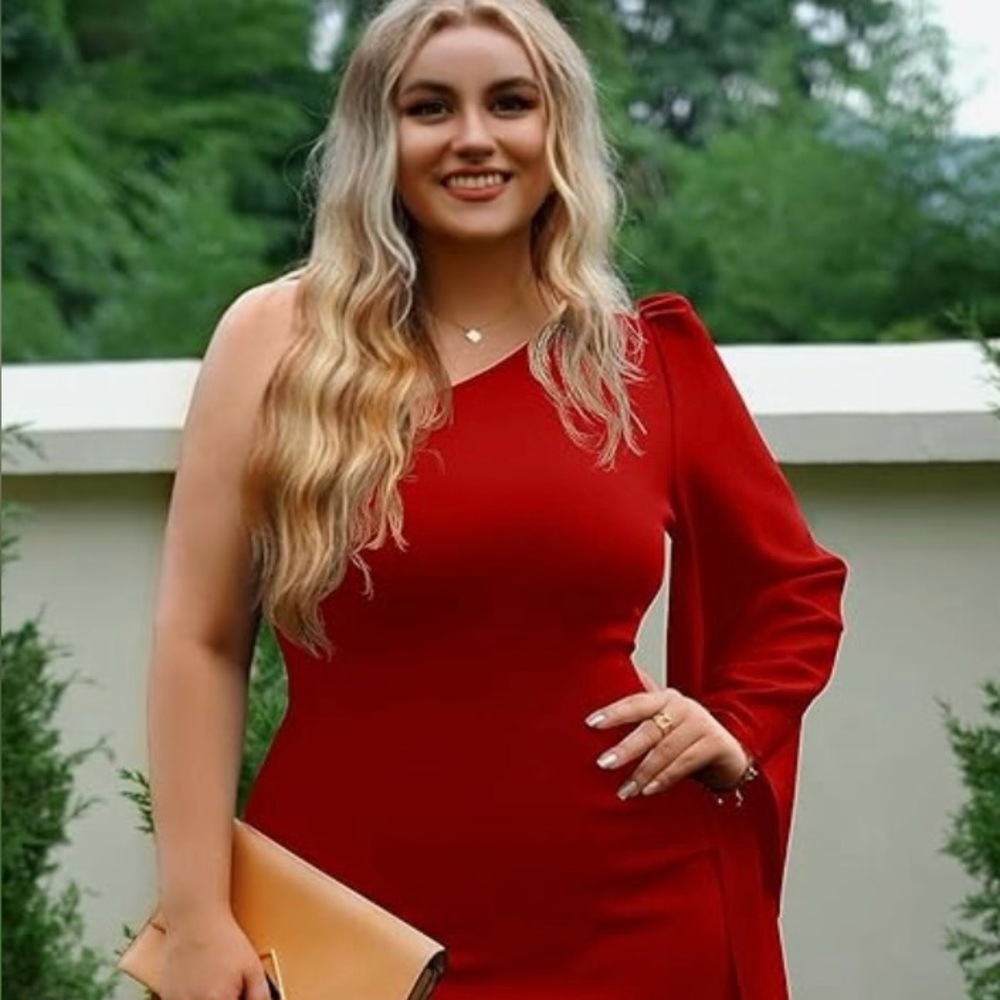 Chic One-Shoulder Red Dress